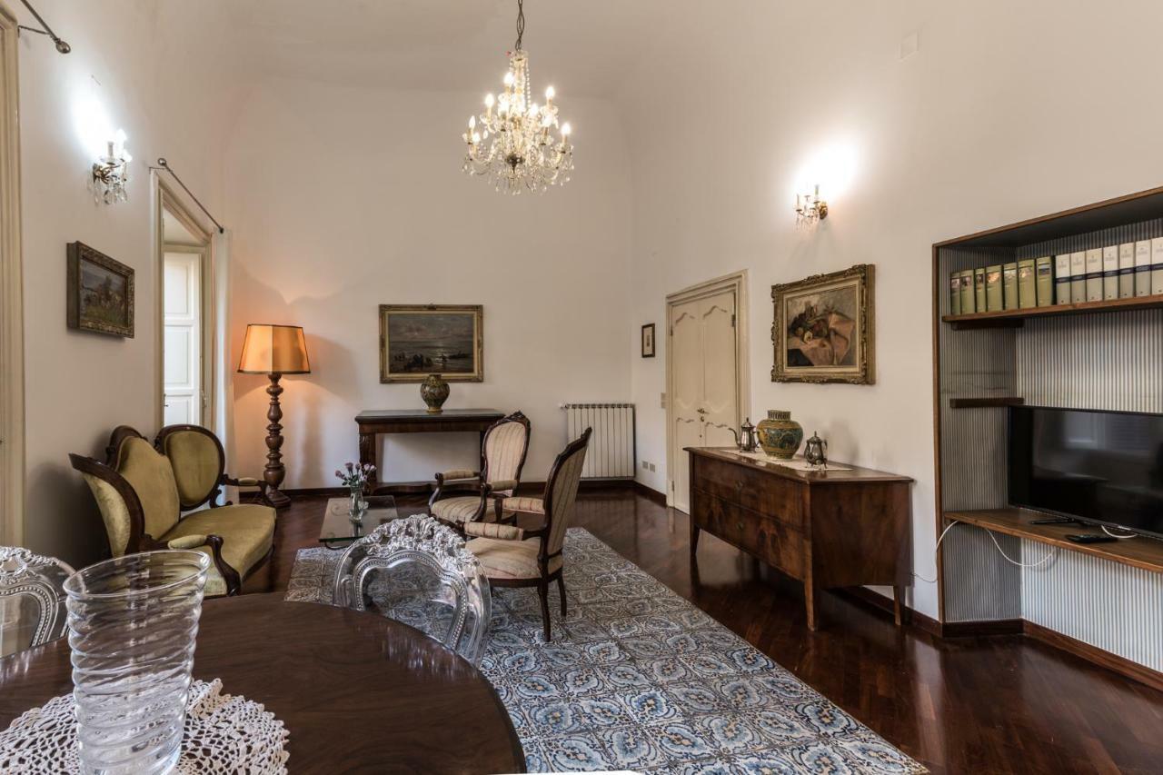 Appartamento Palazzo Pace Al Cassaro Palermo Exteriér fotografie