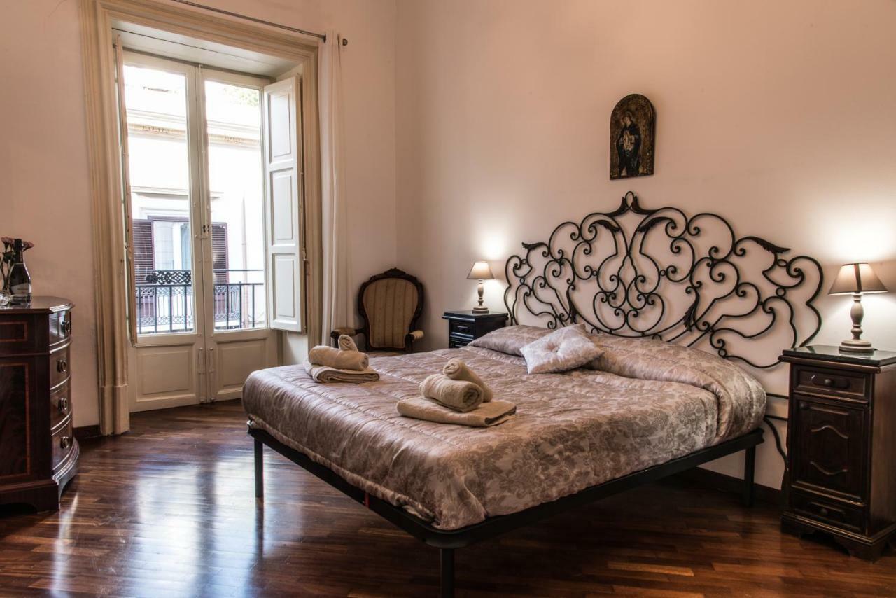Appartamento Palazzo Pace Al Cassaro Palermo Exteriér fotografie